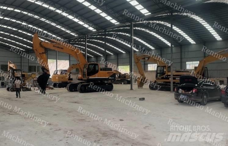 Komatsu 400-8 대형 굴삭기 29톤 이상