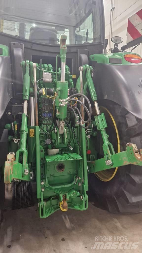John Deere 6250 R 트랙터