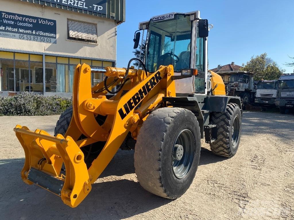Liebherr L514  휠로우더