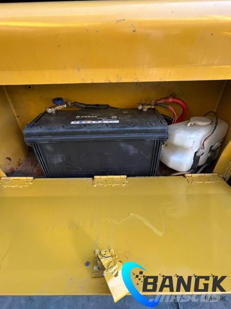 CAT 420 F  휠 굴삭기