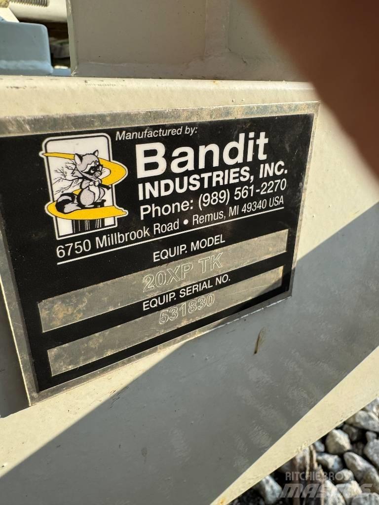 Bandit 20xpt 톱밥제조기