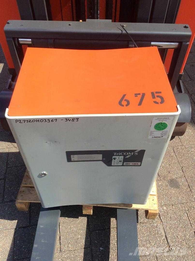 Linde R14 리치 트럭