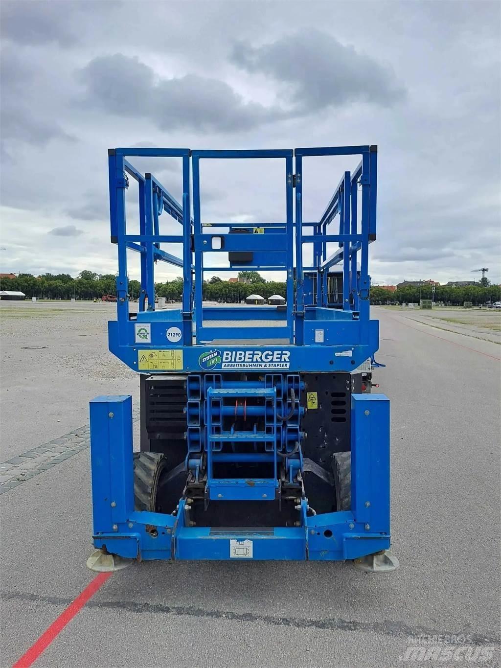 Genie GS 3369 RT 가위형 리프트