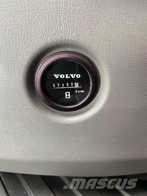 Volvo ECR 58 D 소형 굴삭기 7톤 미만