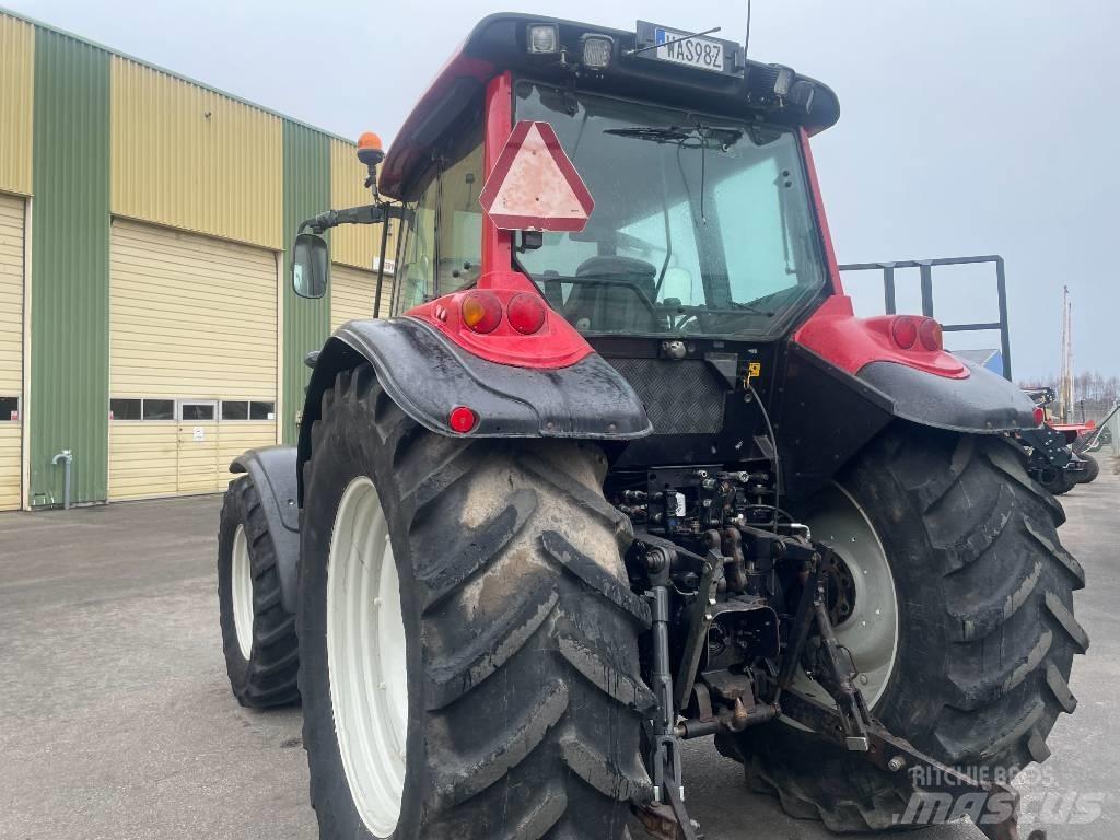 Valtra T 190 트랙터