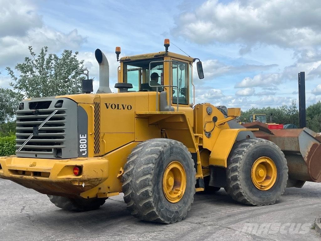 Volvo L 180 E  휠로우더