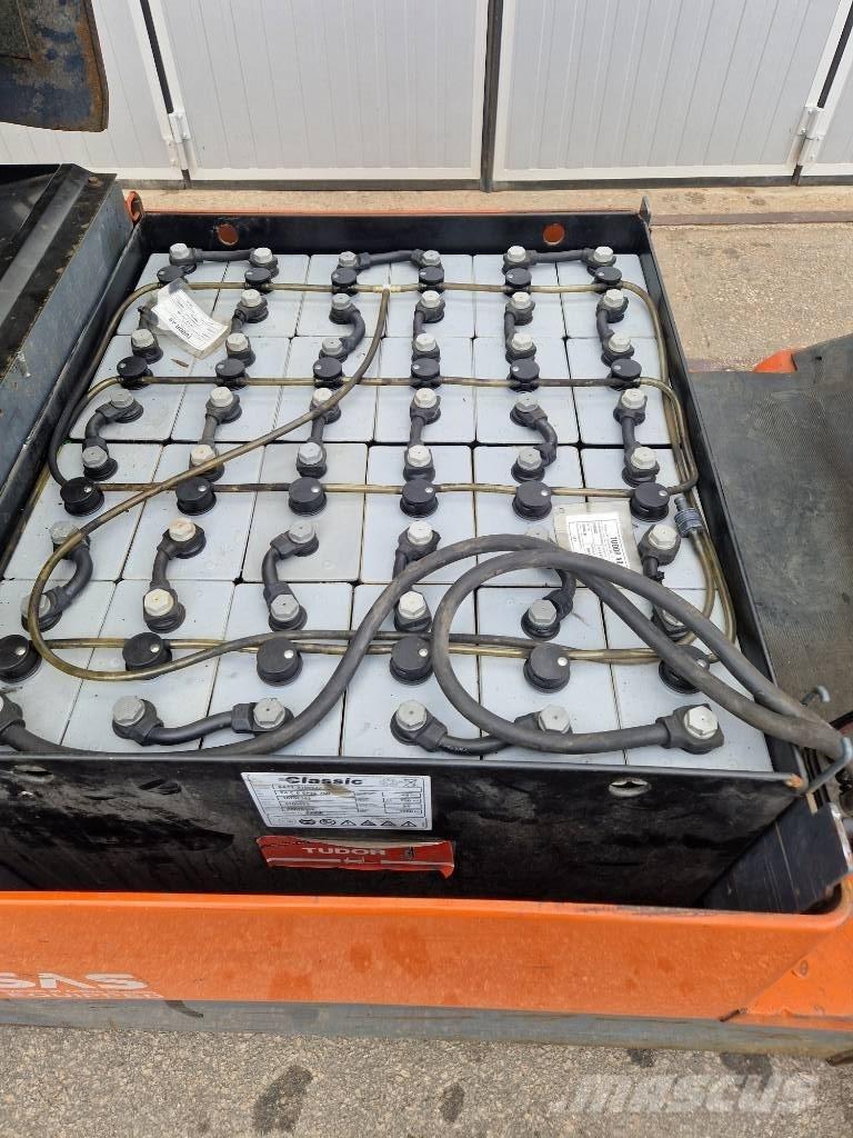 Toyota 7 FBEF 18 전동 지게차