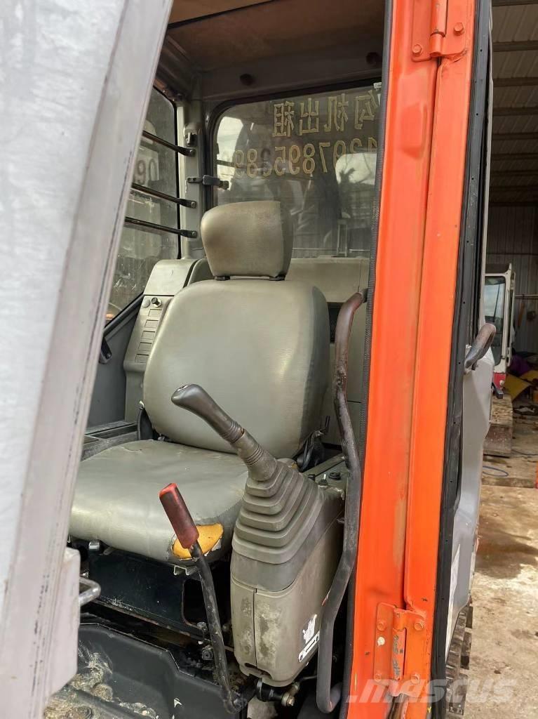 Hitachi ZX 80 대형 굴삭기 29톤 이상
