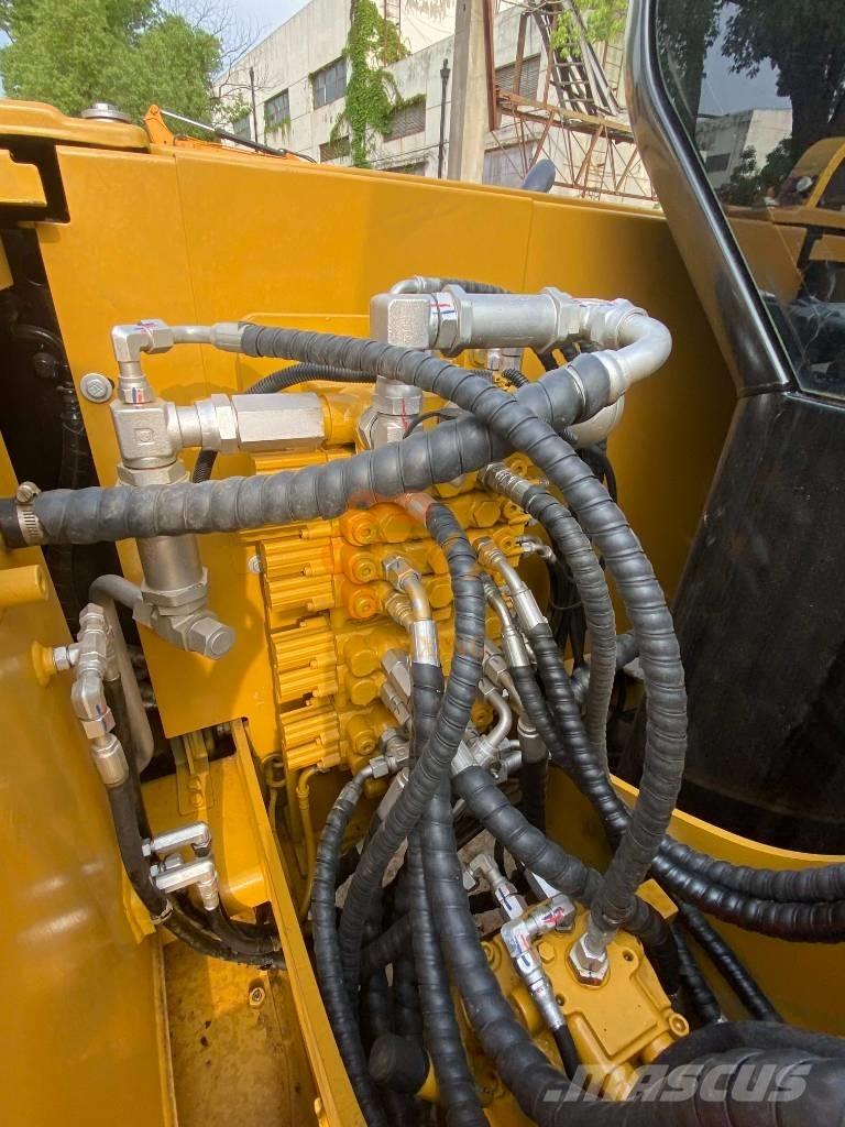 CAT 307 E 대형 굴삭기 29톤 이상