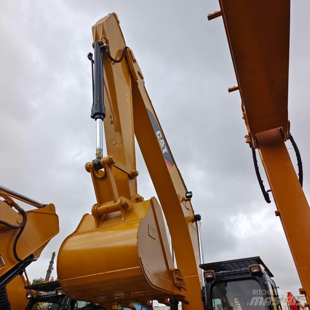CAT 320D 대형 굴삭기 29톤 이상