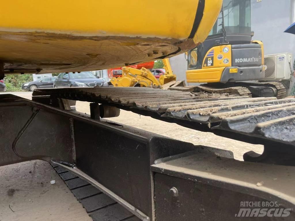 Komatsu 78 대형 굴삭기 29톤 이상