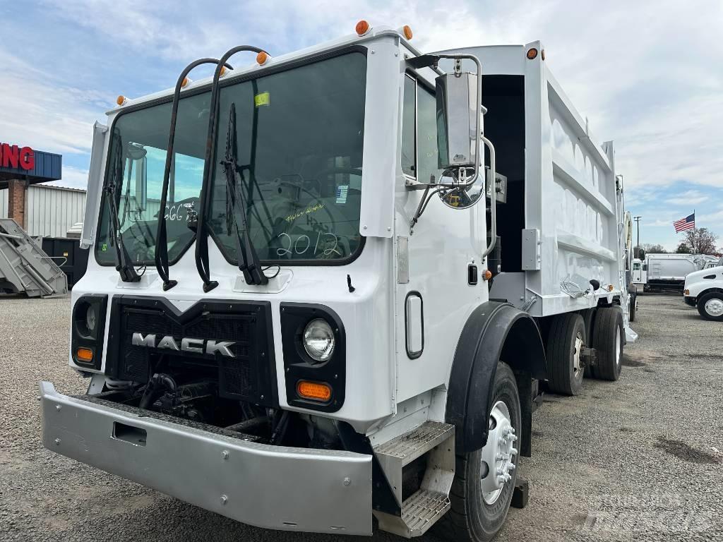 Mack MRU 폐기물 수거 트럭