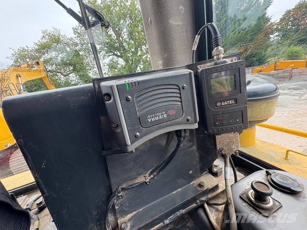 Komatsu D65PXI-18 크롤러 도저