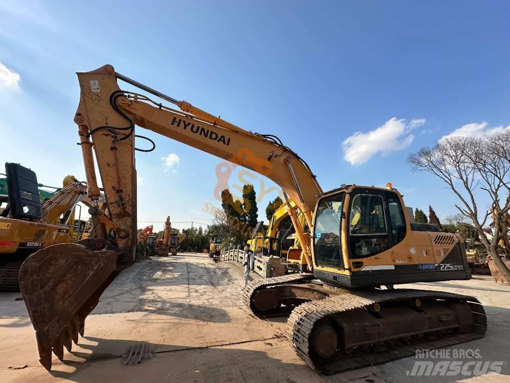 Hyundai 225 대형 굴삭기 29톤 이상