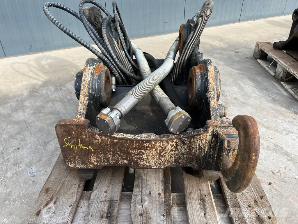 OilQuick OQ70/55 퀵 커넥터