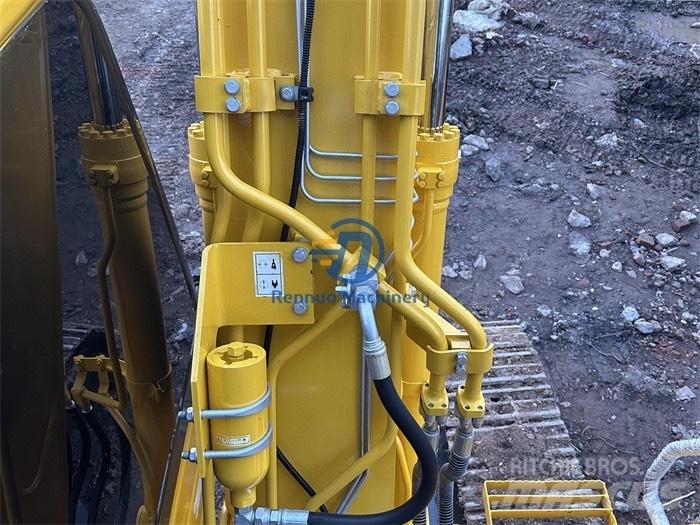 Komatsu PC 120-8 대형 굴삭기 29톤 이상