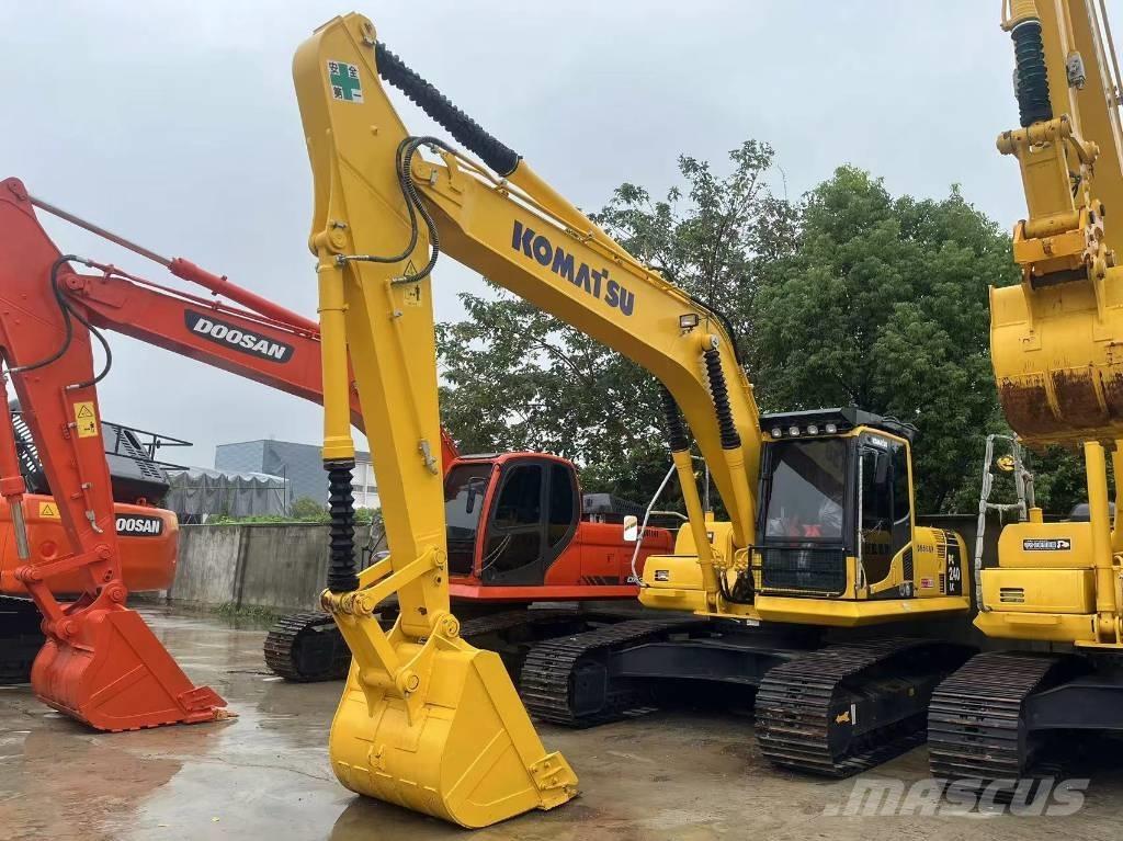 Komatsu PC 240 LC 대형 굴삭기 29톤 이상
