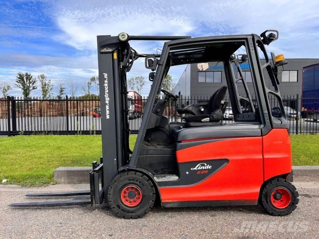 Linde E25HL-01/600 전동 지게차