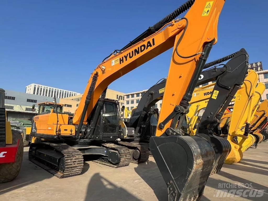 Hyundai 220-9S 중형굴삭기 7톤-28톤