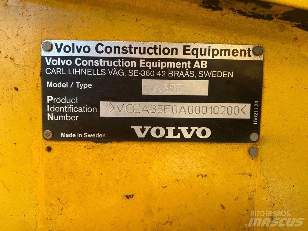 Volvo A35E 연결식 홀러