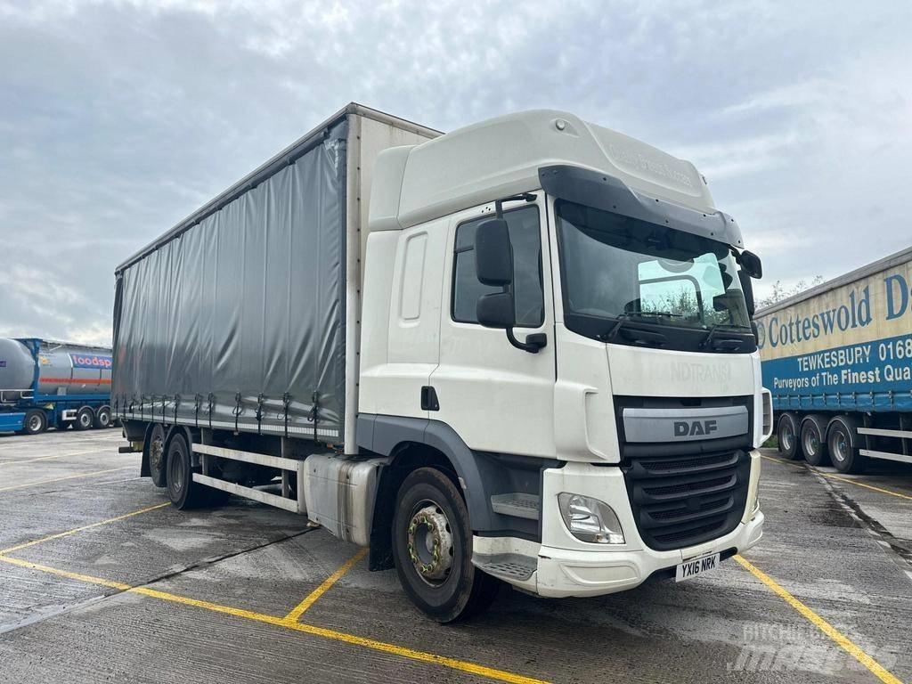 DAF CF330 커튼사이더 트럭