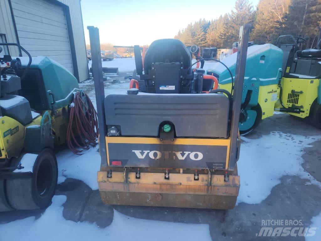 Volvo DD35B 트윈 드럼 롤러