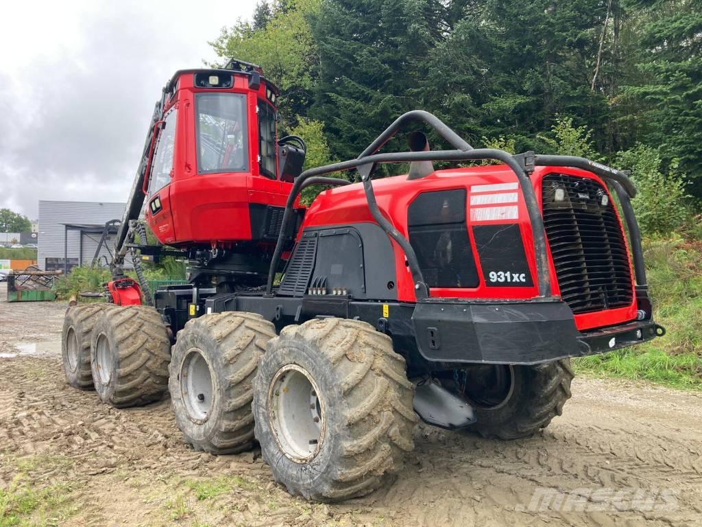 Komatsu 931 XC 원목 하베스터