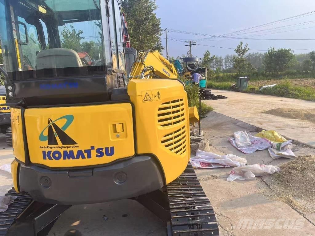 Komatsu PC 40 MR 소형 굴삭기 7톤 미만