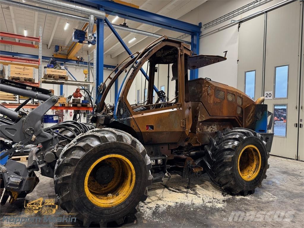 Rottne H8 원목 하베스터