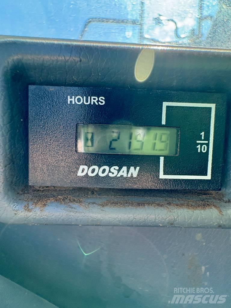 Doosan DX 140 LCR 대형 굴삭기 29톤 이상
