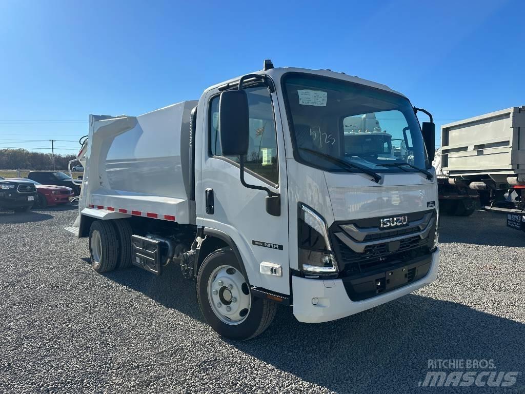 Isuzu NRR 폐기물 수거 트럭