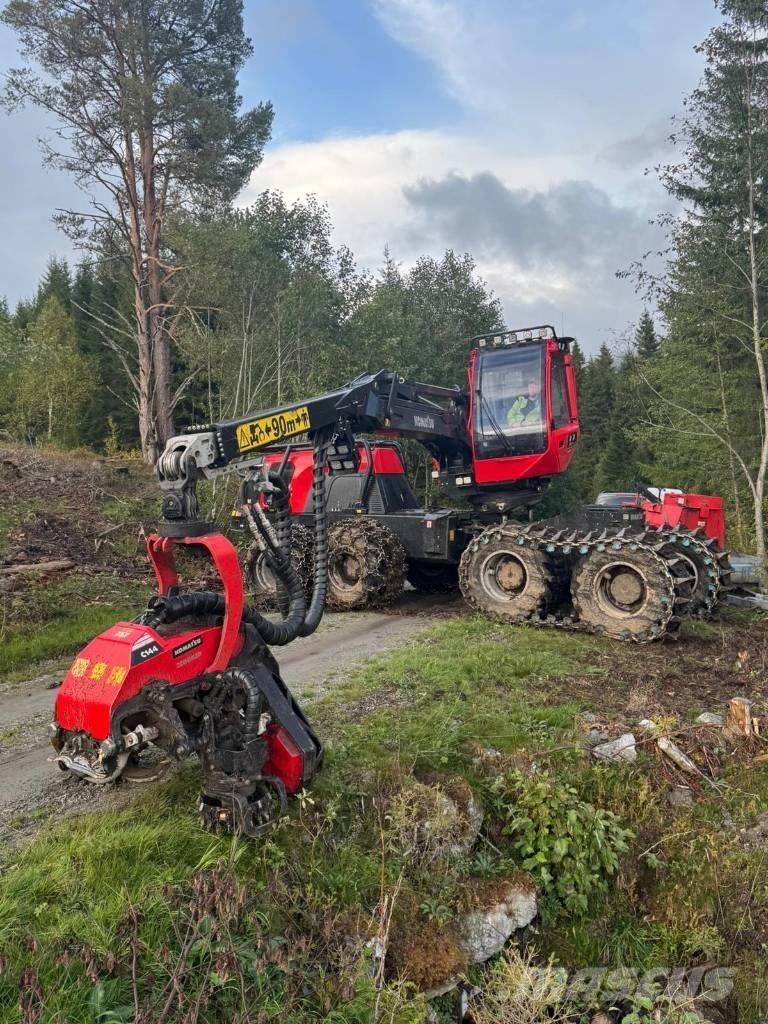 Komatsu 951 XC 원목 하베스터