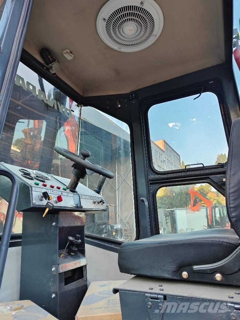 Dynapac CA 301 D 싱글 드럼 롤러