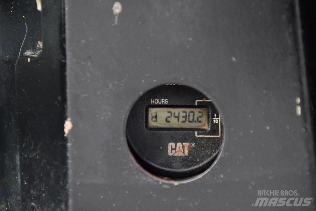 CAT 305E 2CR 소형 굴삭기 7톤 미만