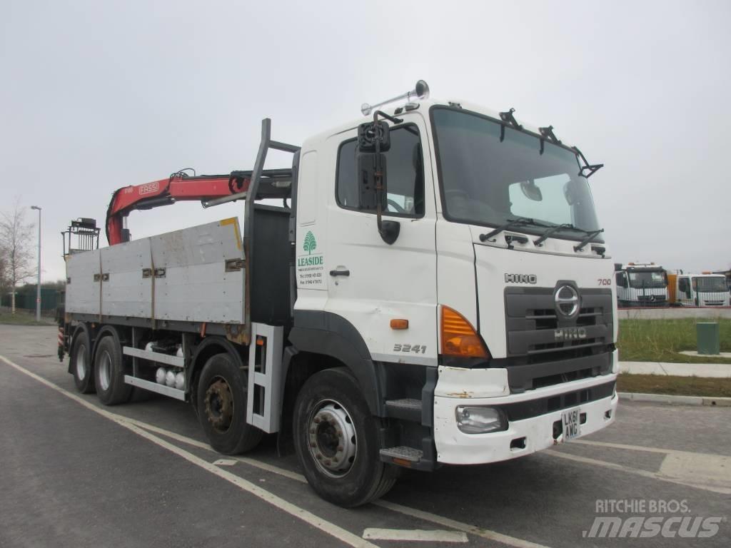 Hino 700 크레인 트럭