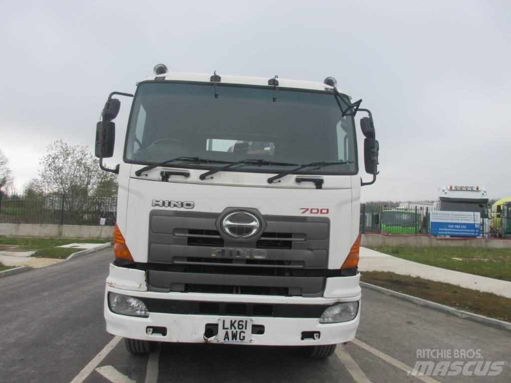 Hino 700 크레인 트럭