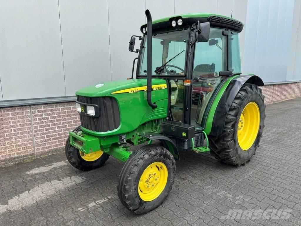 John Deere 5215 모래(염화칼슘) 살포기