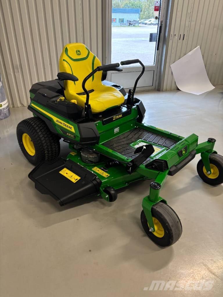 John Deere Z370R 탑승형 잔디깎기