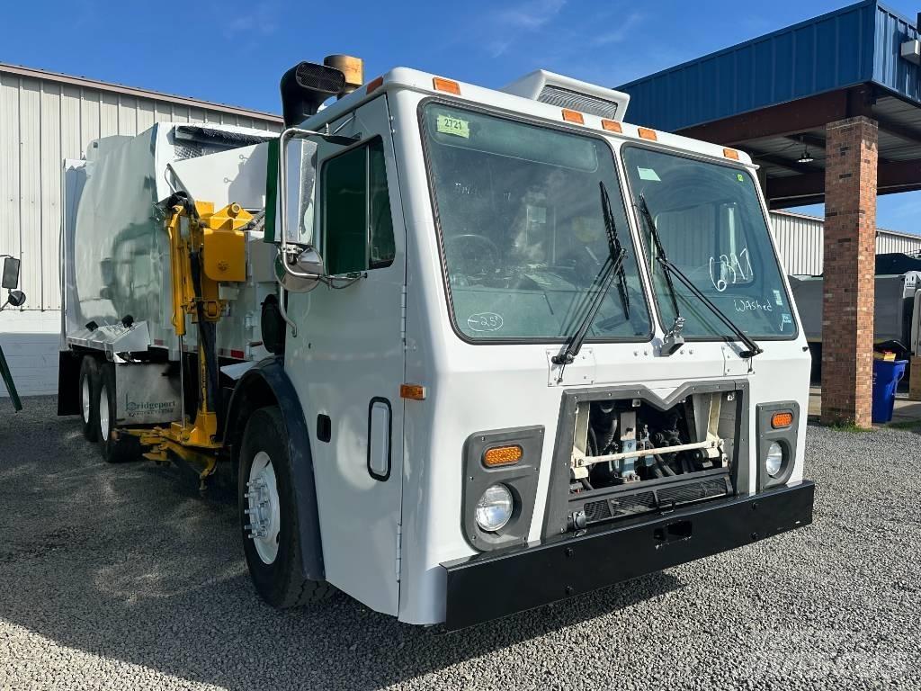 Mack LEU613 폐기물 수거 트럭