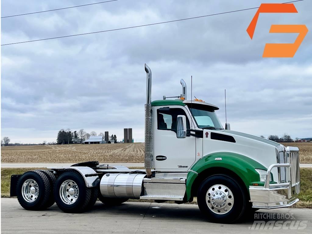 Kenworth T 880 트랙터 유닛