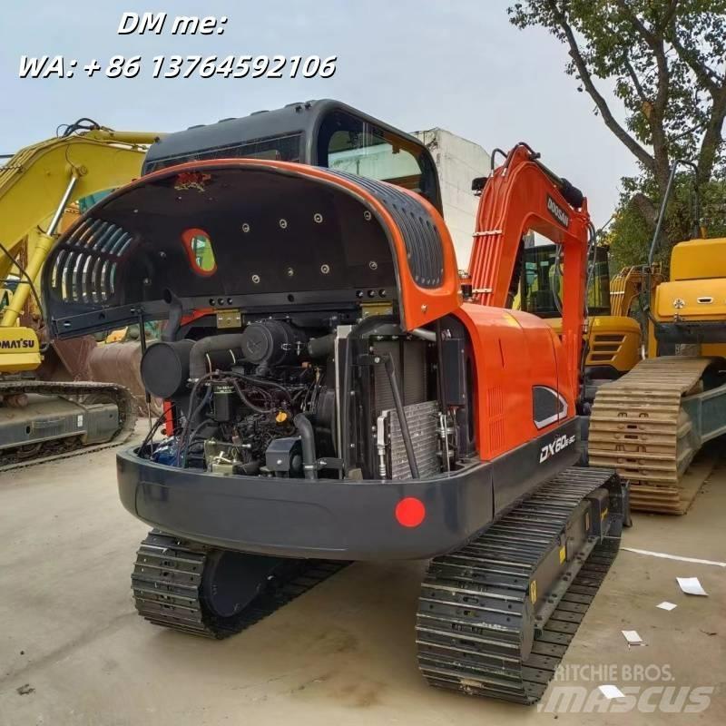 Doosan DX60 대형 굴삭기 29톤 이상