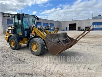 CAT 906M  휠로우더