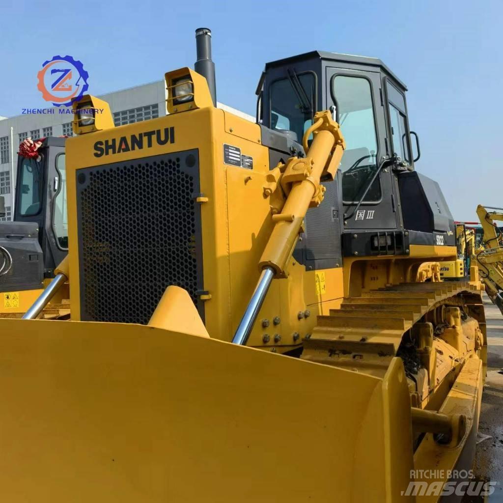 Shantui SD 22 크롤러 도저