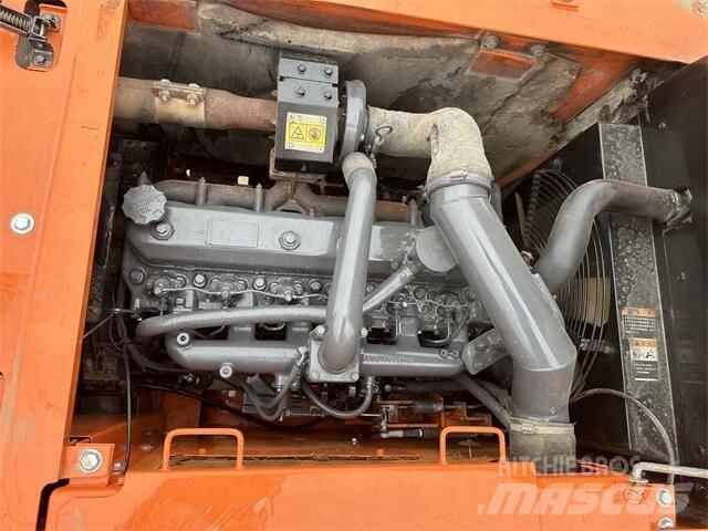 Doosan DH210W  휠 굴삭기