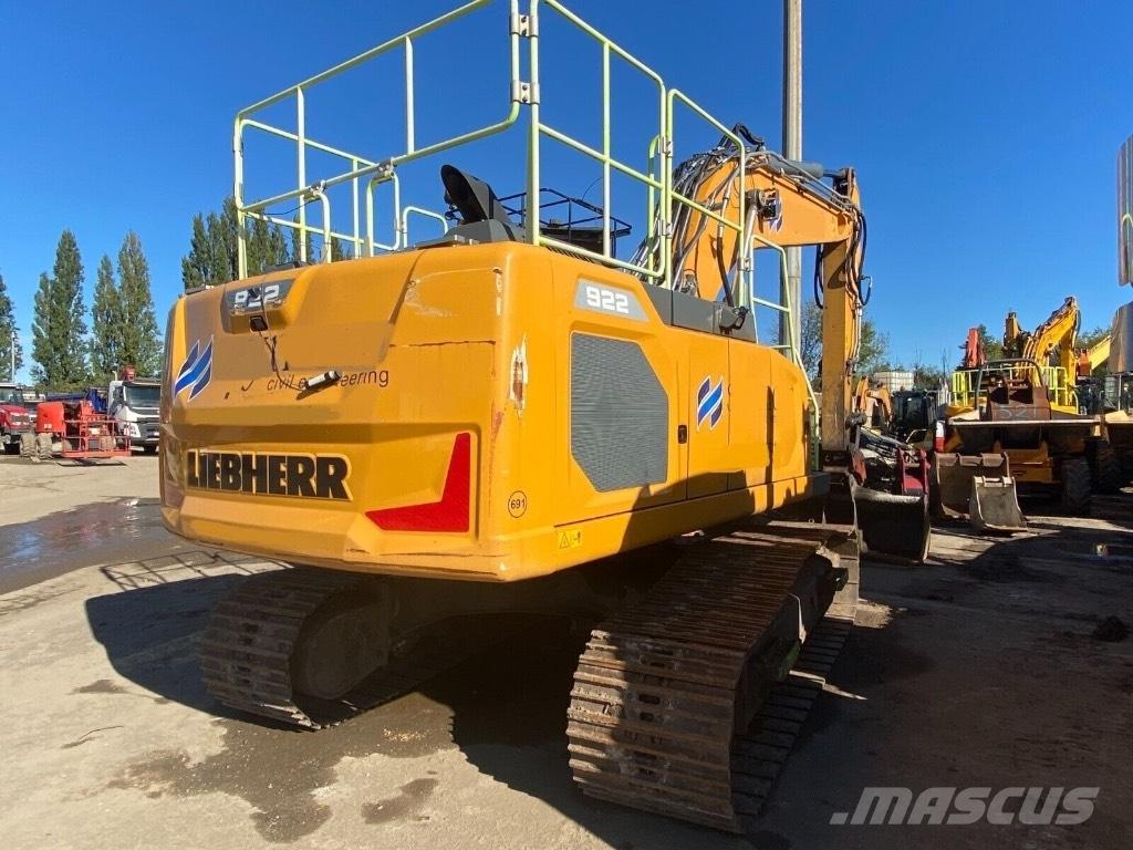 Liebherr R 922 대형 굴삭기 29톤 이상