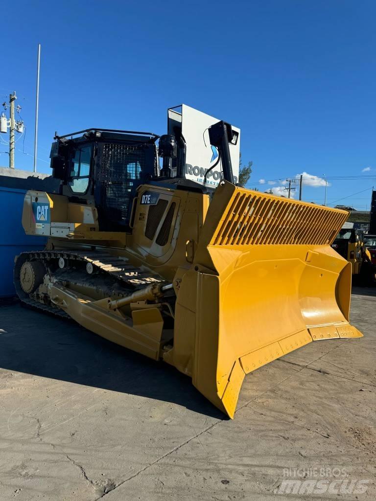 CAT D 7 E LGP 크롤러 도저