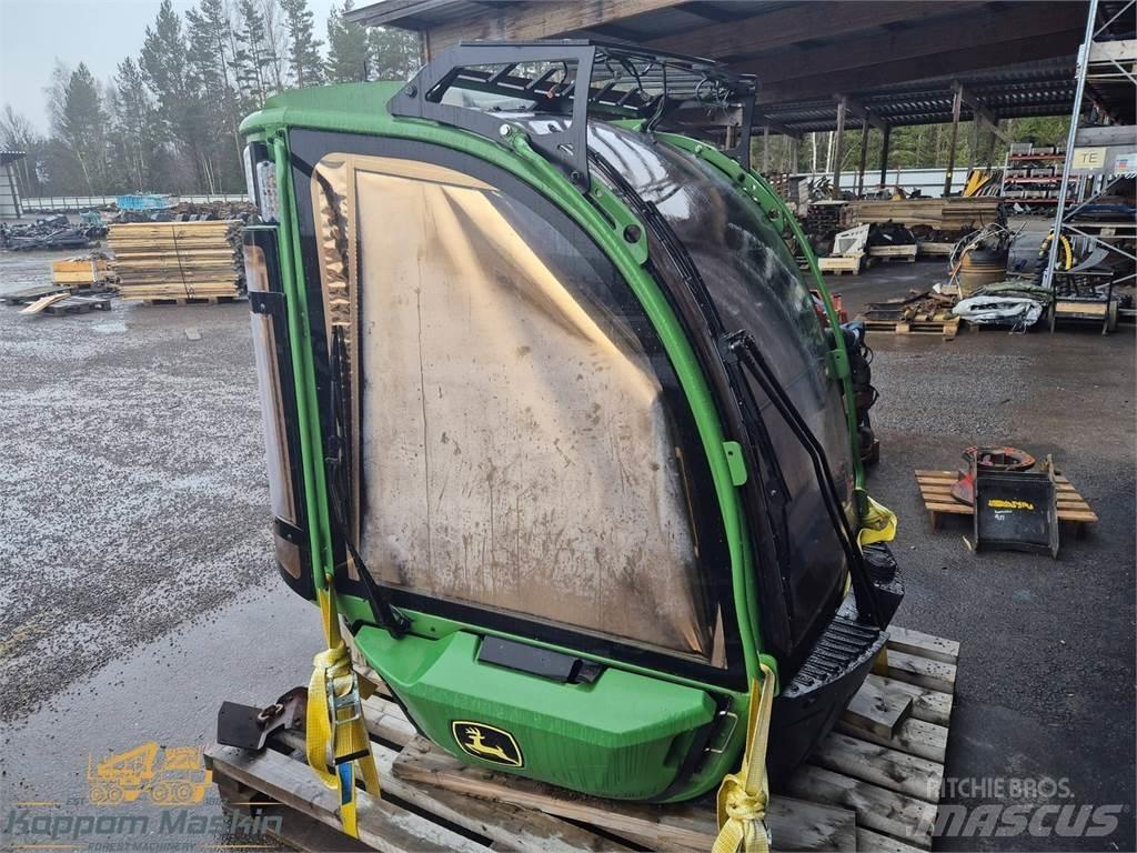 John Deere 1270G 캐빈 및 인테리어