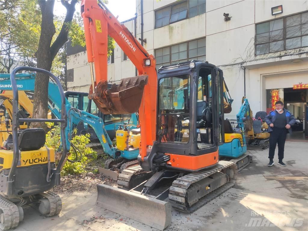 Hitachi ZX 30 U 소형 굴삭기 7톤 미만