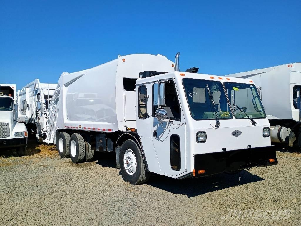 Crane Carrier LE 폐기물 수거 트럭