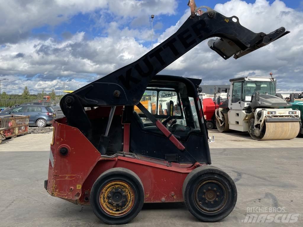 JCB R260 목재스키더